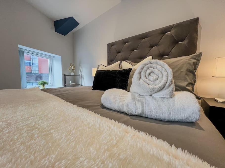 Orange Rentals-High Spec, Midnight Suite, Sleeps 4-Pets Welcome! Liverpool Buitenkant foto