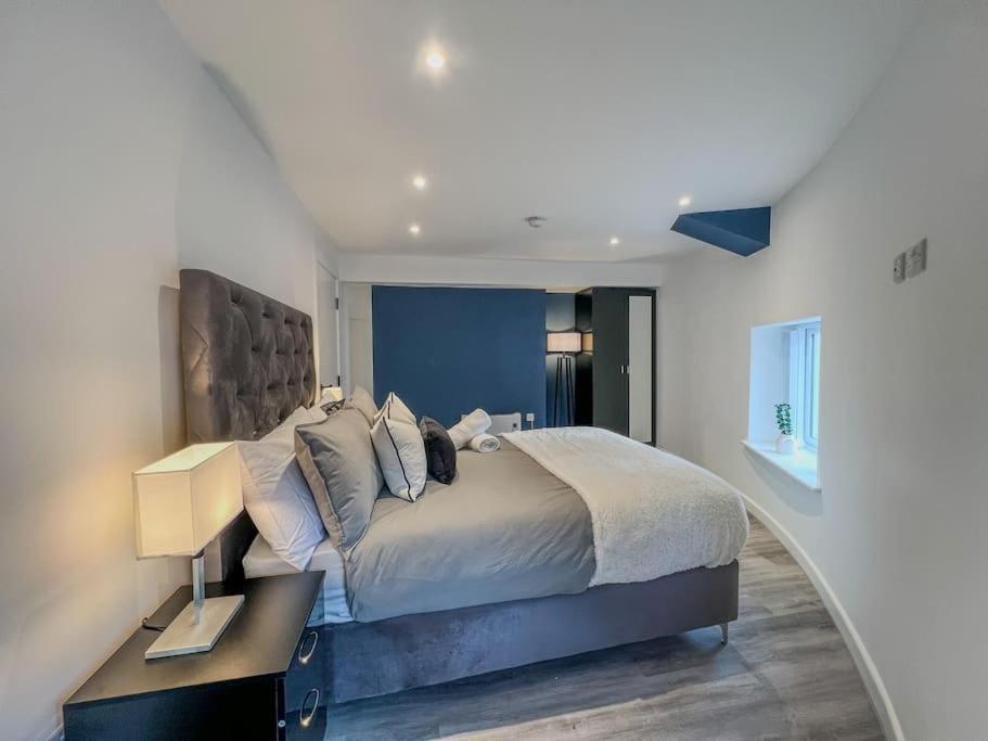 Orange Rentals-High Spec, Midnight Suite, Sleeps 4-Pets Welcome! Liverpool Buitenkant foto