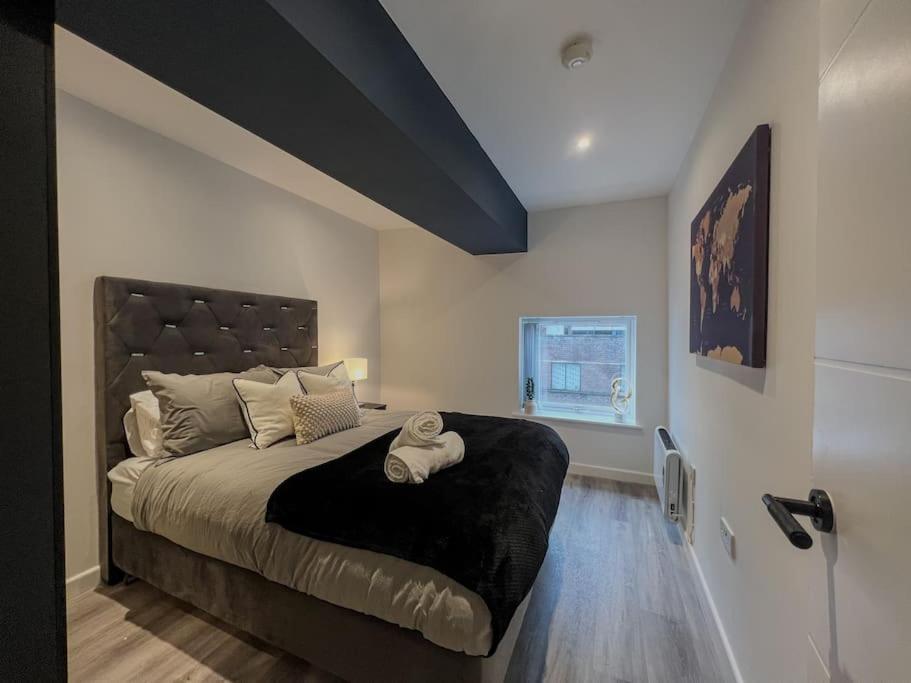Orange Rentals-High Spec, Midnight Suite, Sleeps 4-Pets Welcome! Liverpool Buitenkant foto