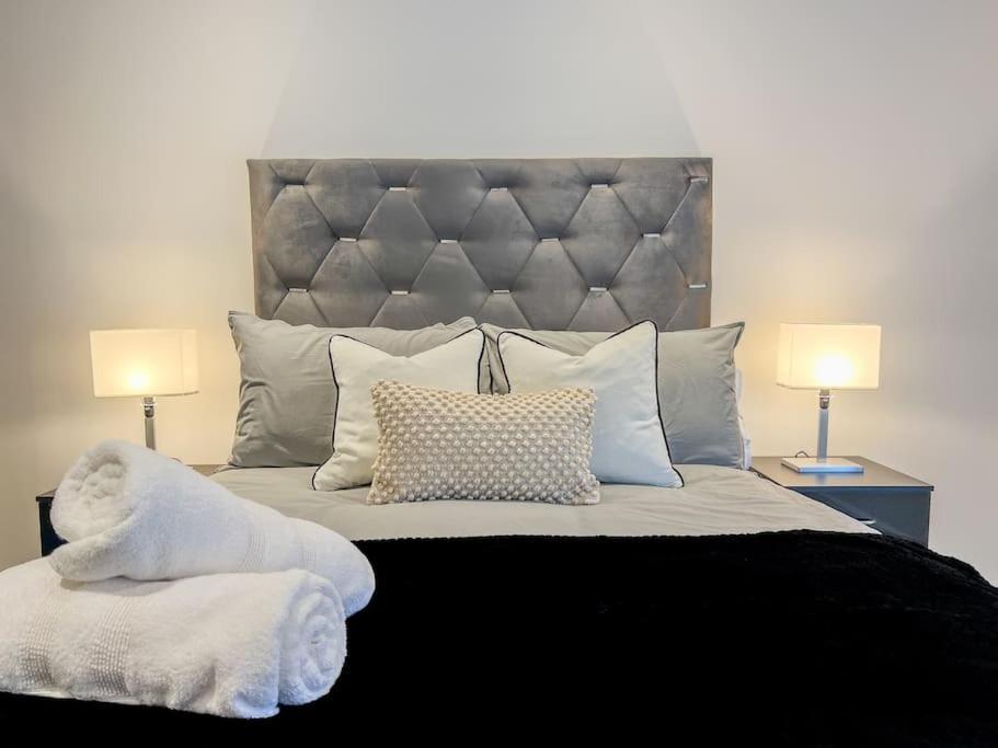 Orange Rentals-High Spec, Midnight Suite, Sleeps 4-Pets Welcome! Liverpool Buitenkant foto