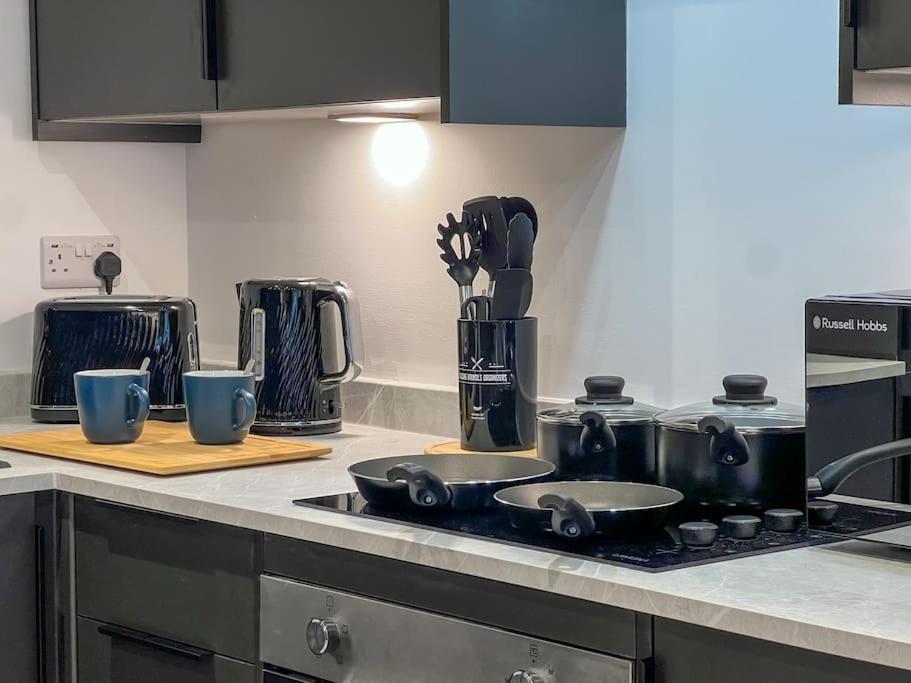 Orange Rentals-High Spec, Midnight Suite, Sleeps 4-Pets Welcome! Liverpool Buitenkant foto